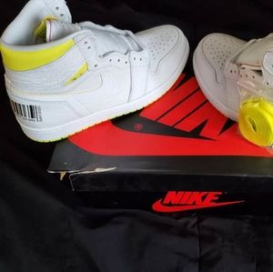 JORDAN 1 FIRST CLASS